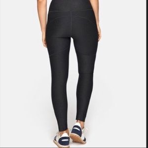 Outdoor Voices Hi-Rise 7/8 Warmup Leggings